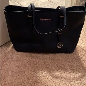 Like New Michael by Michael Kors navy tote